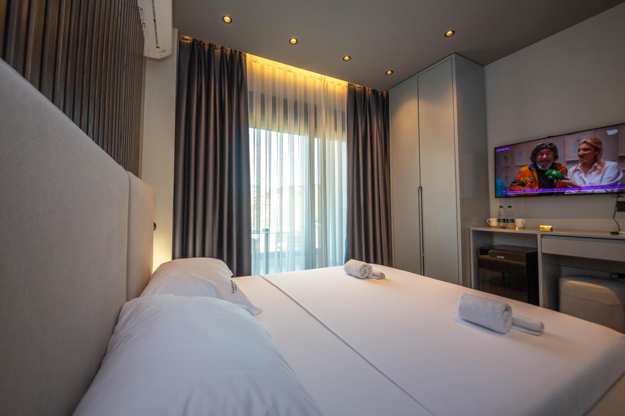 Lake View Rooms Ksamil Exterior foto