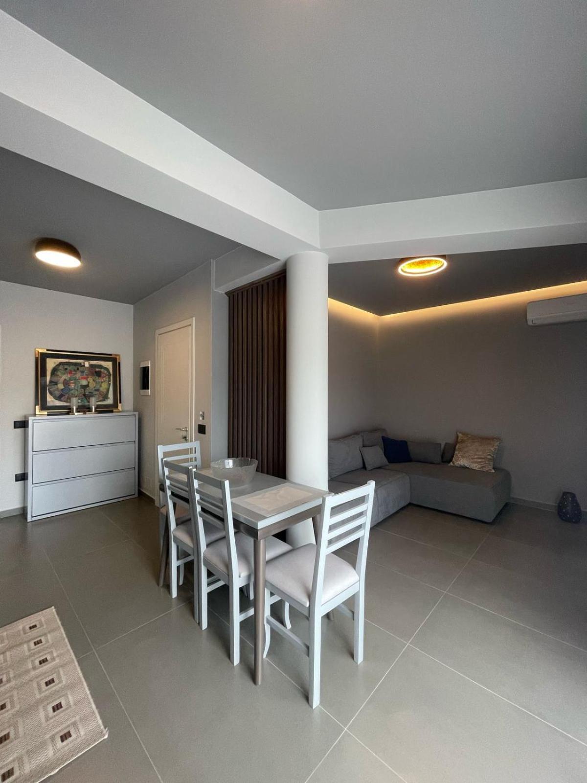 Lake View Rooms Ksamil Exterior foto