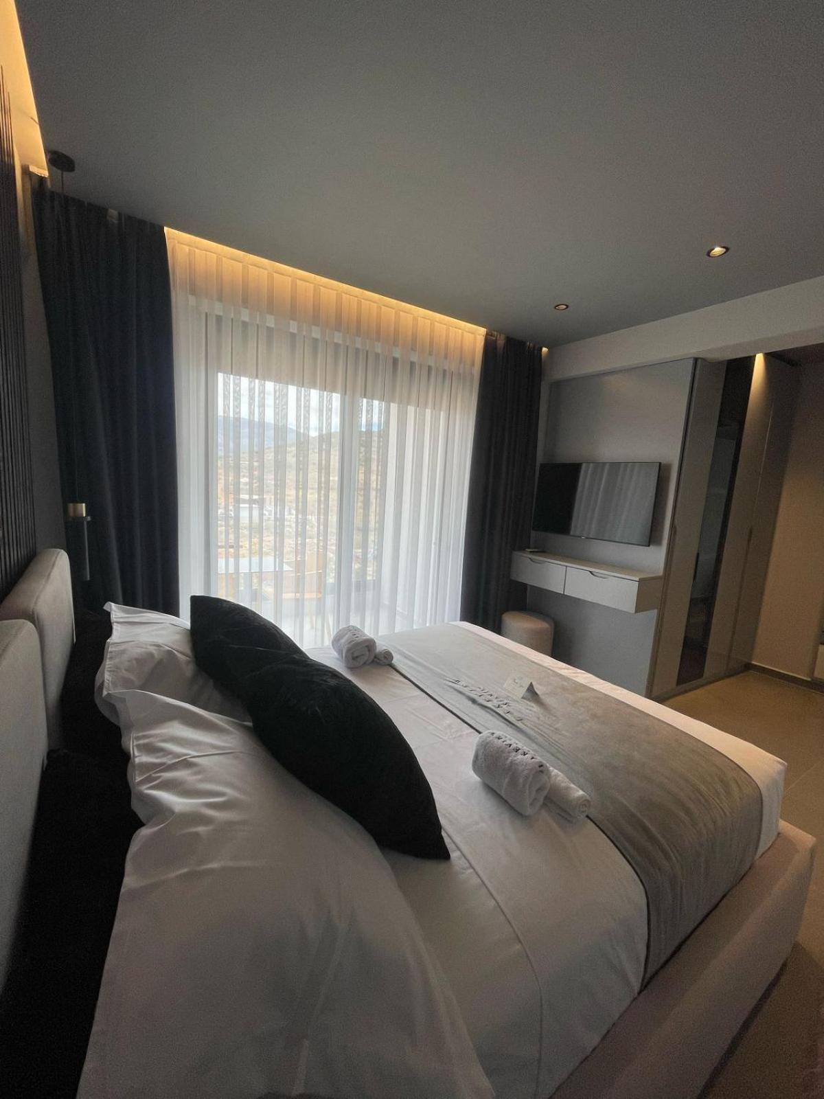 Lake View Rooms Ksamil Exterior foto